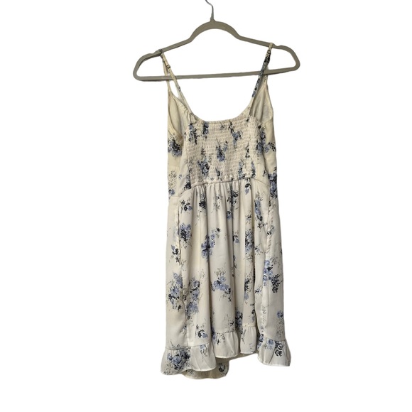 NWT ABERCROMBIE & FITCH Floral Mini Dress - Picture 3 of 5